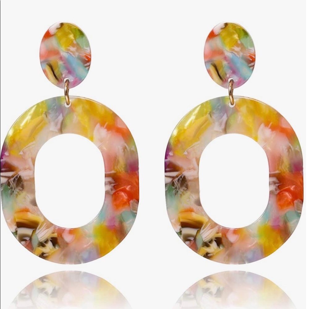 Floral Tortoise Shell Dangle Earrings